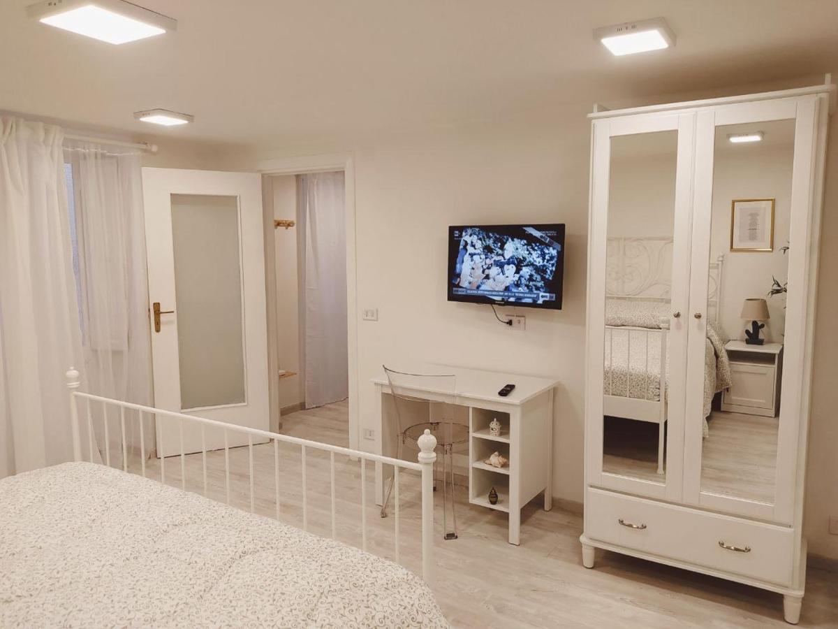 Interno25 Apartment Taranto Exterior photo